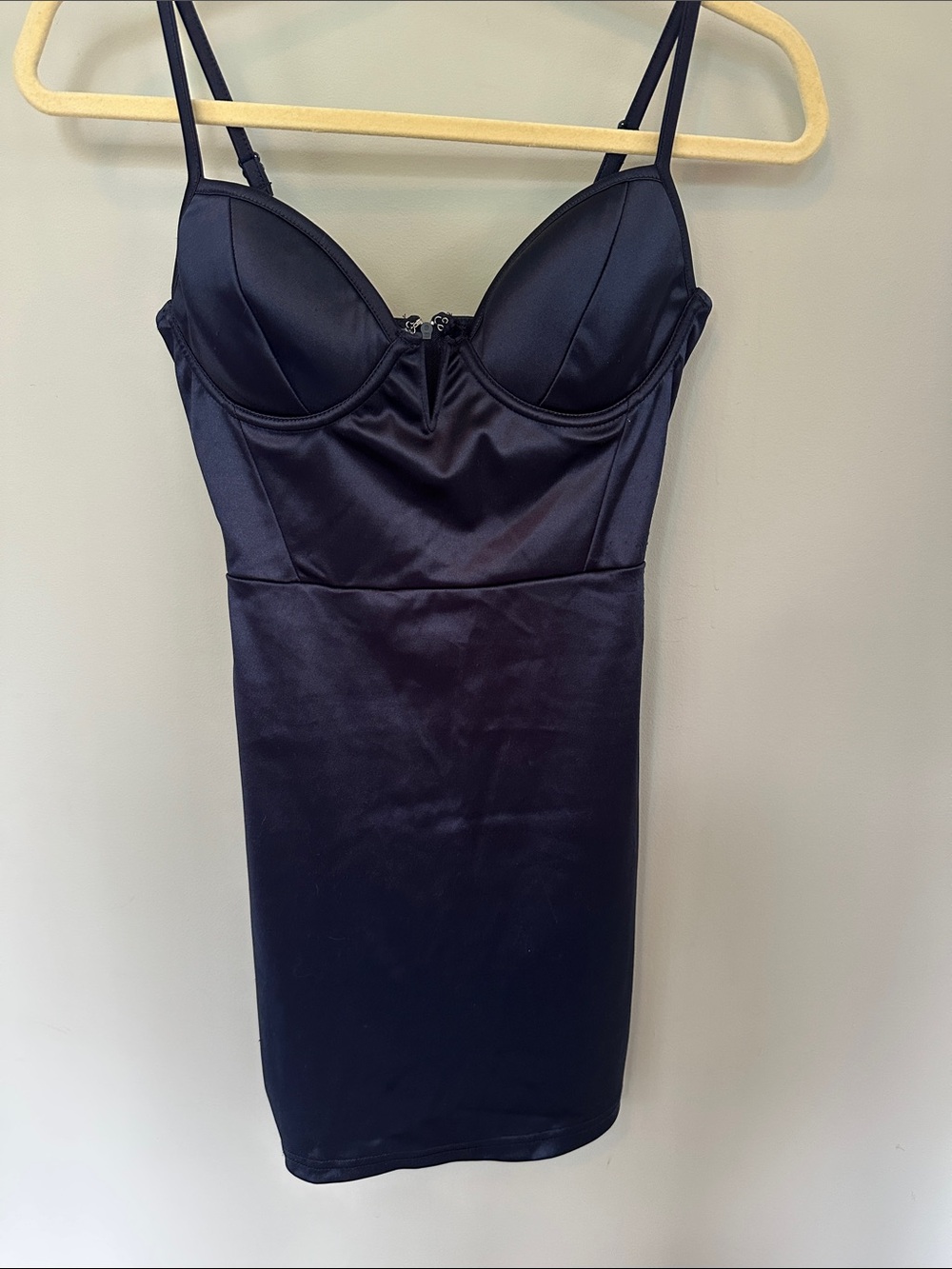 Winsor Navy Satin Cupped Slip Dress size small callout